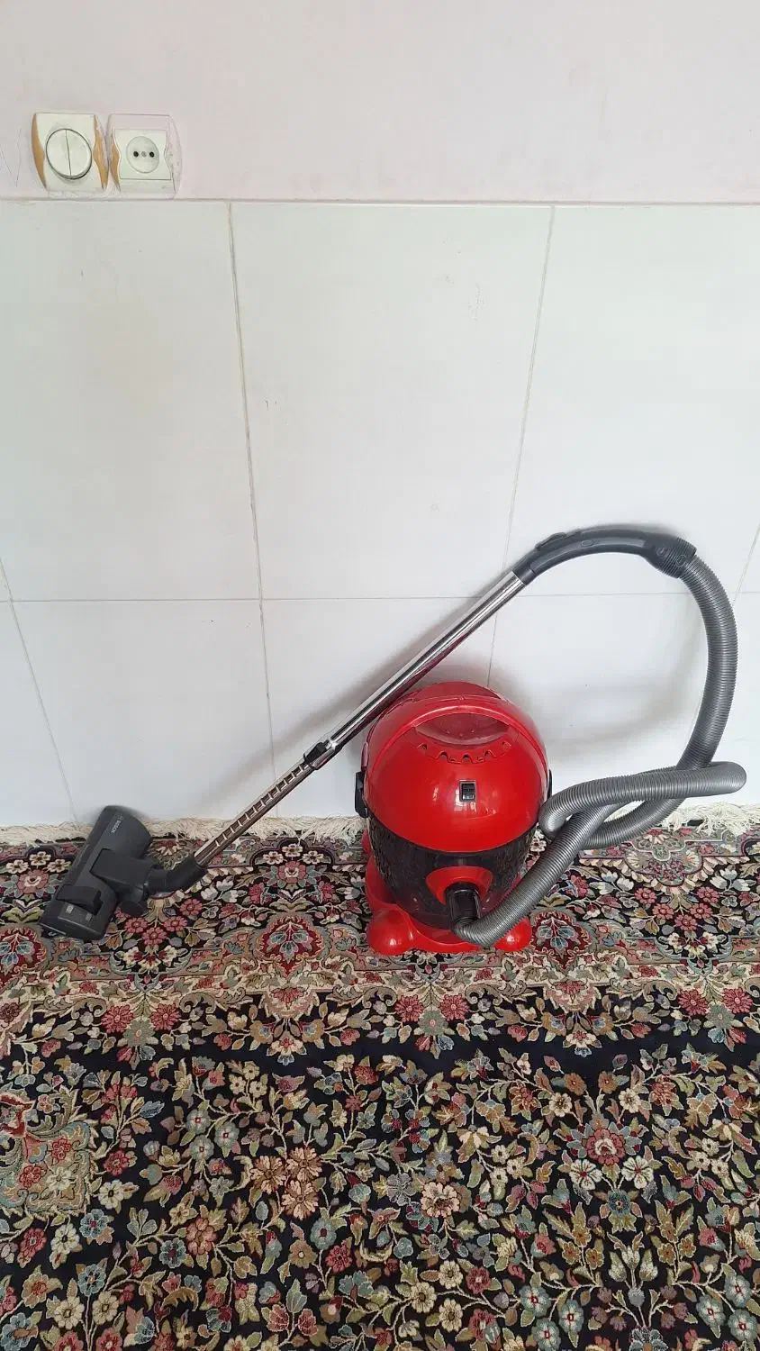 جارو برقی سطلی بوش|جاروبرقی، جارو شارژی، بخارشو|سیرجان, |دیوار