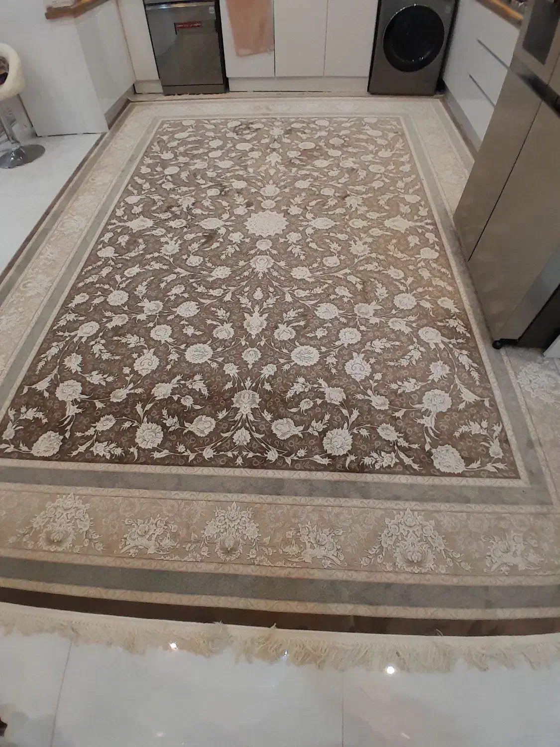 فرش نسکافه ای 12 متری 1200 شانس تراکم 3600|فرش|وحیدیه, |دیوار