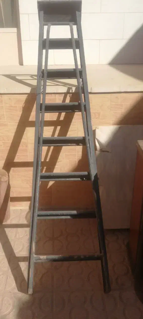 وسایل خانه، کولر تلویزیون مبل نردبان و مقداری لباس|حراج|یزد, |دیوار