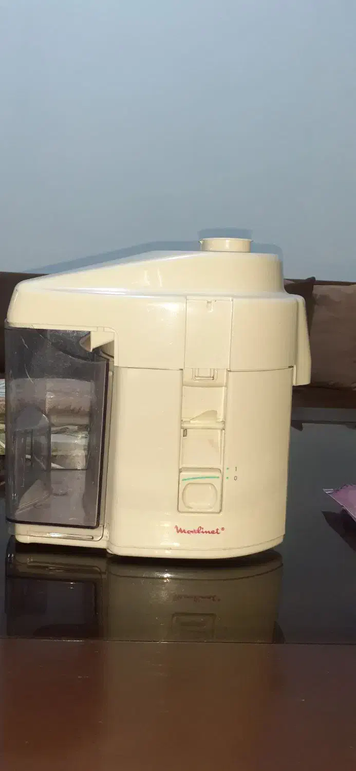 آب هویج گیری مارک مولینکس|آبمیوه‌گیر و آب‌مرکبات‌گیر|ساری, |دیوار