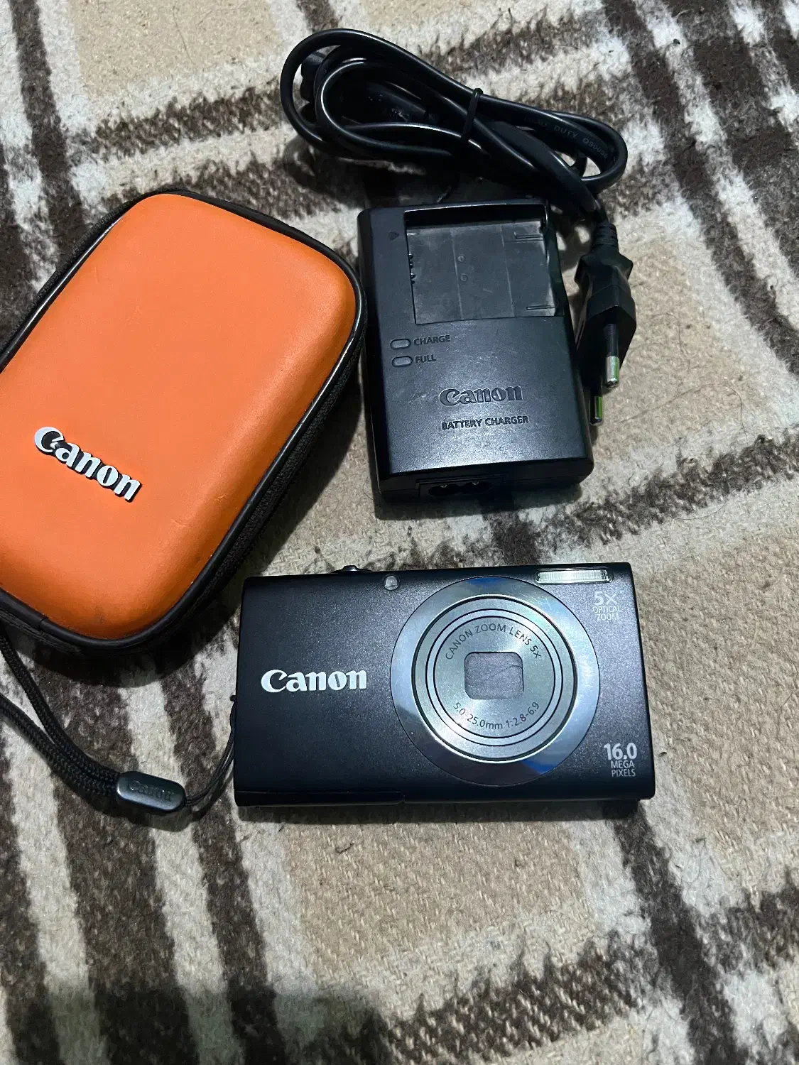 دوربین عکاسی و فیلمبرداری canon|دوربین عکاسی و فیلم‌برداری|فسا, |دیوار