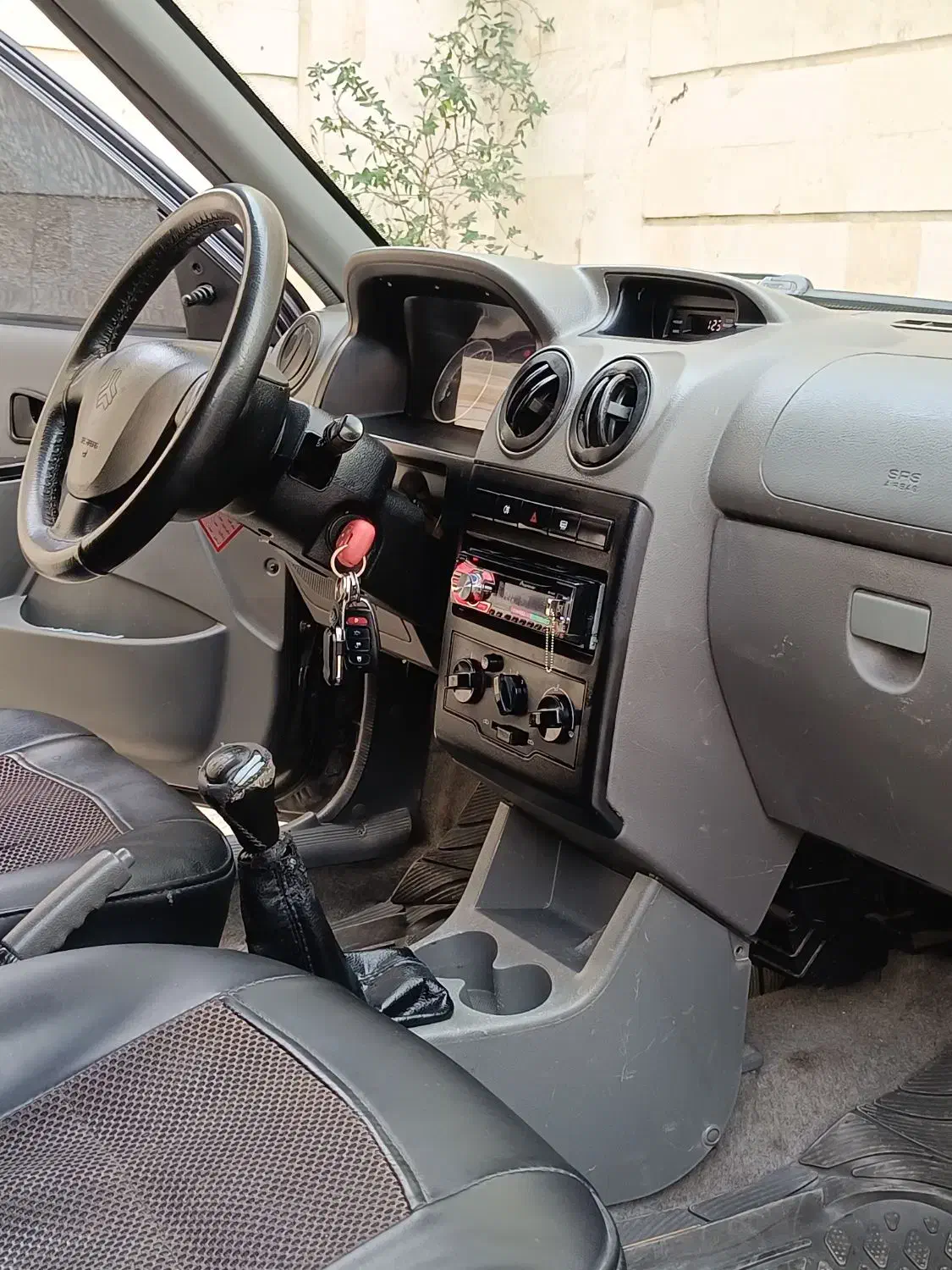 111 مدل 95 در حد شاسی پلمپ|خودرو سواری و وانت|مشهد, سپاد|دیوار