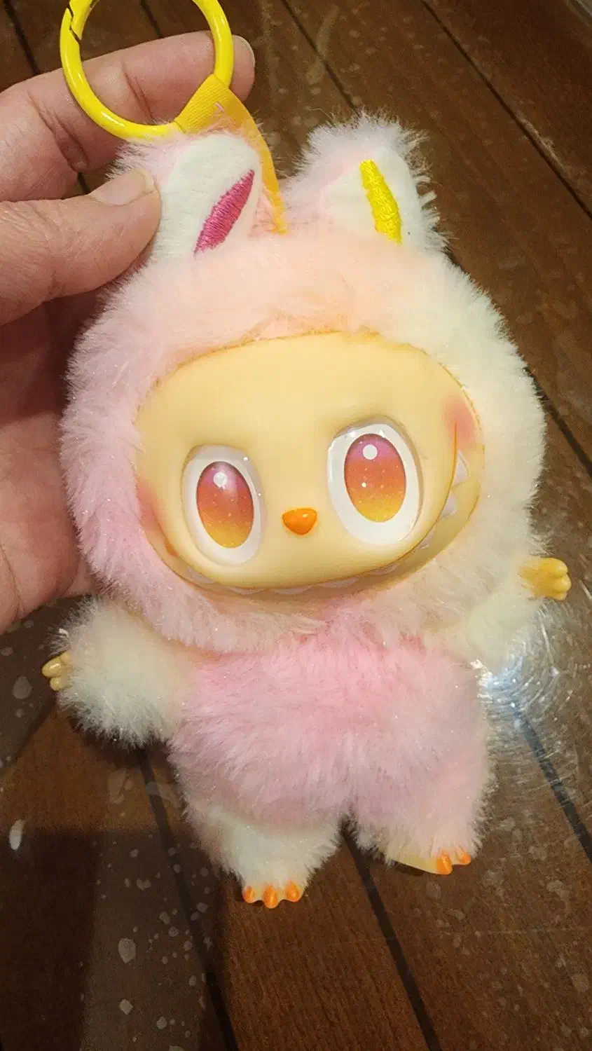 لبوبو ،عروسک|اسباب‌بازی بچه|بندرعباس, |دیوار