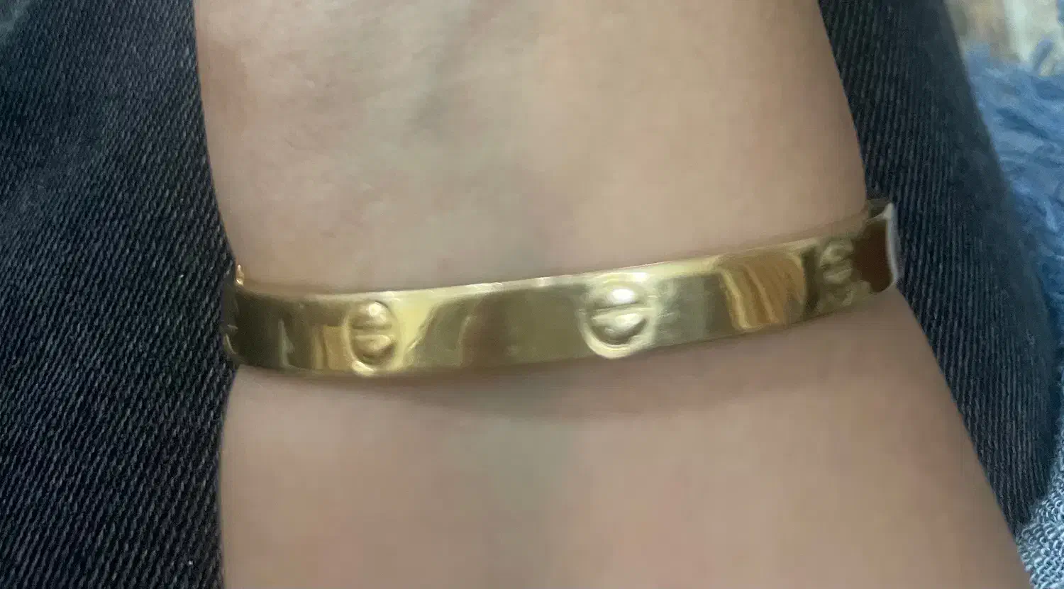 یک قطعه طلا گمشده|جواهرات|اصفهان, شهرک کاوه|دیوار