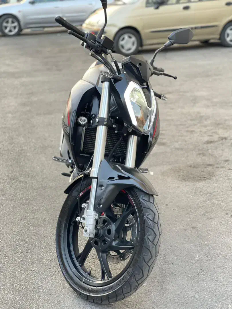 بنلی ۱۸۰s مشکی مدل ۱۴۰۰|موتورسیکلت|تهران, زنجان جنوبی|دیوار