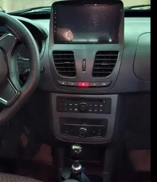 ساینا اس تک سوز|خودرو سواری و وانت|گوآور, |دیوار