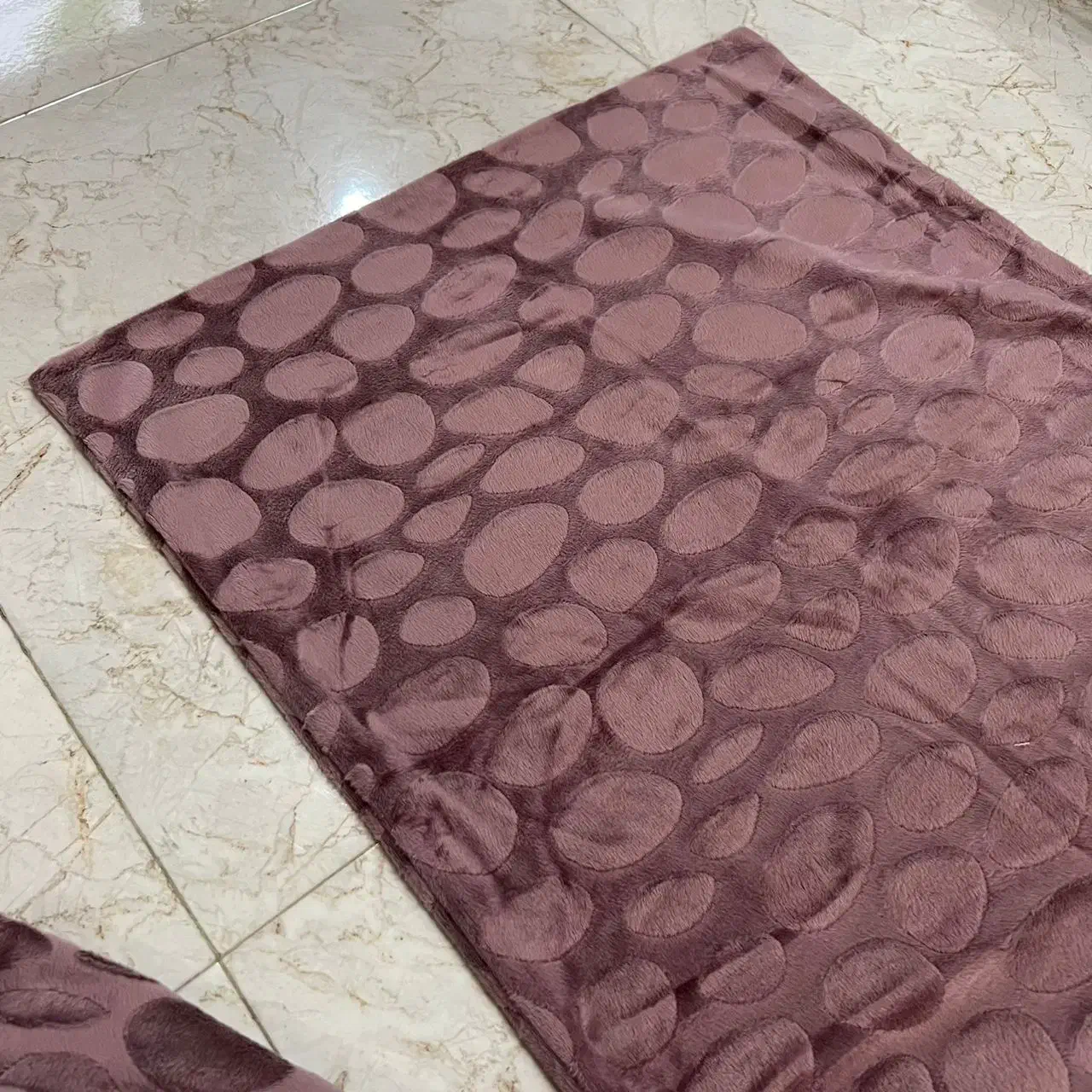 روبالشی مخمل|رختخواب، بالش، پتو|نوشهر, |دیوار