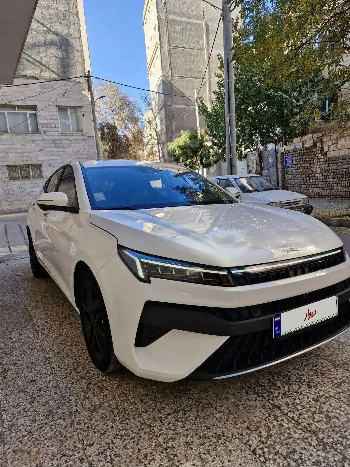 کی ام سی j7 مدل 1402 مشابه صفر گارانتی فعال|خودرو سواری و وانت|مشهد, عبادی|دیوار