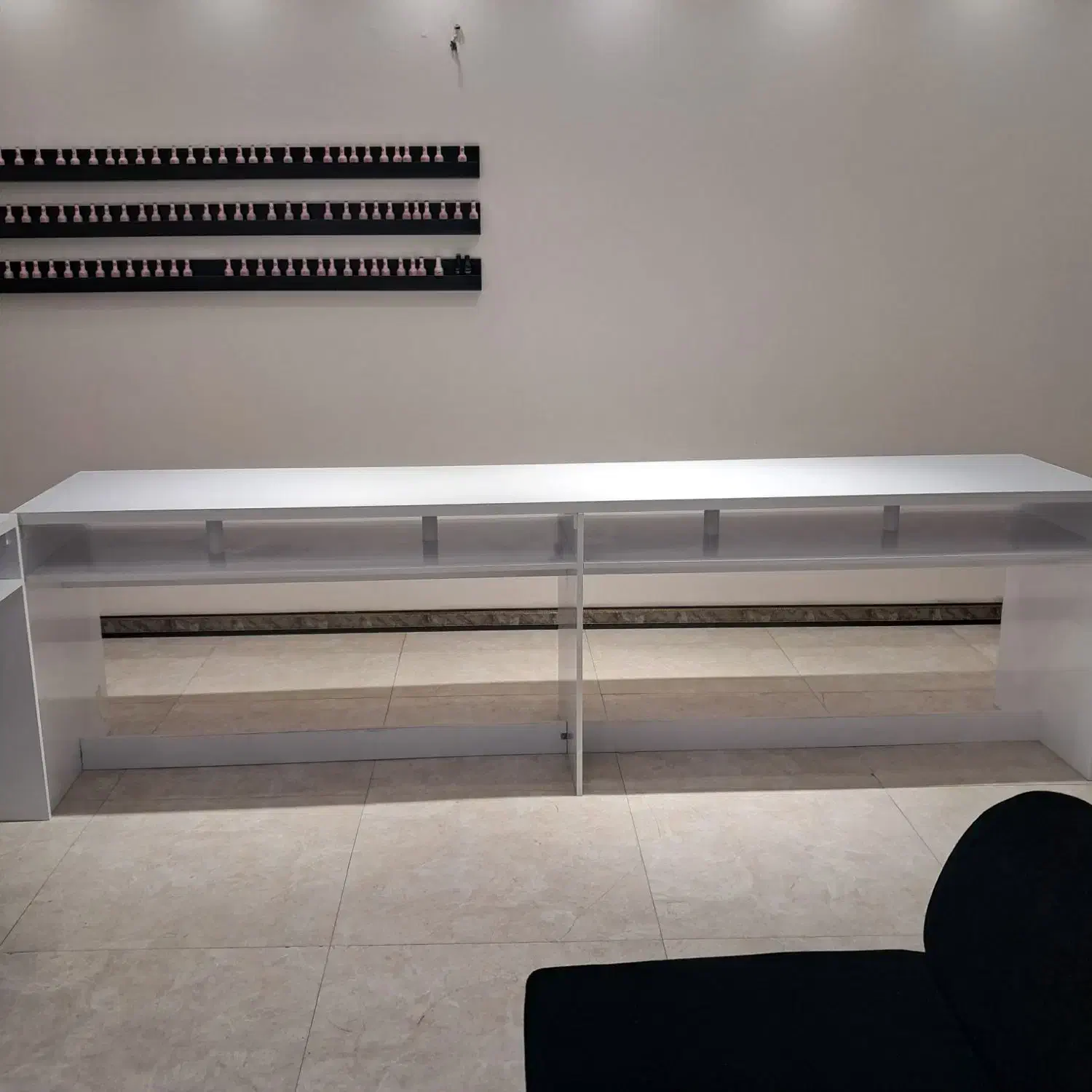 میز سفارشی کاری مناسب ناخن آرایشی و سایر مشاغل|آرایشگاه و سالن‌های زیبایی|کرج, عظیمیه|دیوار