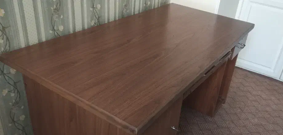 میز کامپیوتر و تحریر ( در حد نو )|میز تحریر و کامپیوتر|تبریز, |دیوار