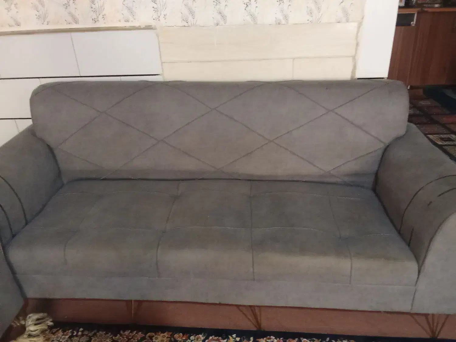 مبلمان راحتی هفت نفره فروشی|مبلمان خانگی و میز عسلی|کاشان, کارگر|دیوار