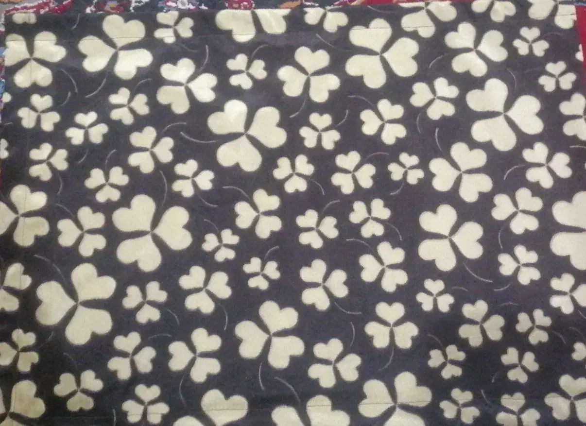 روبالشی|رختخواب، بالش، پتو|جهرم, |دیوار