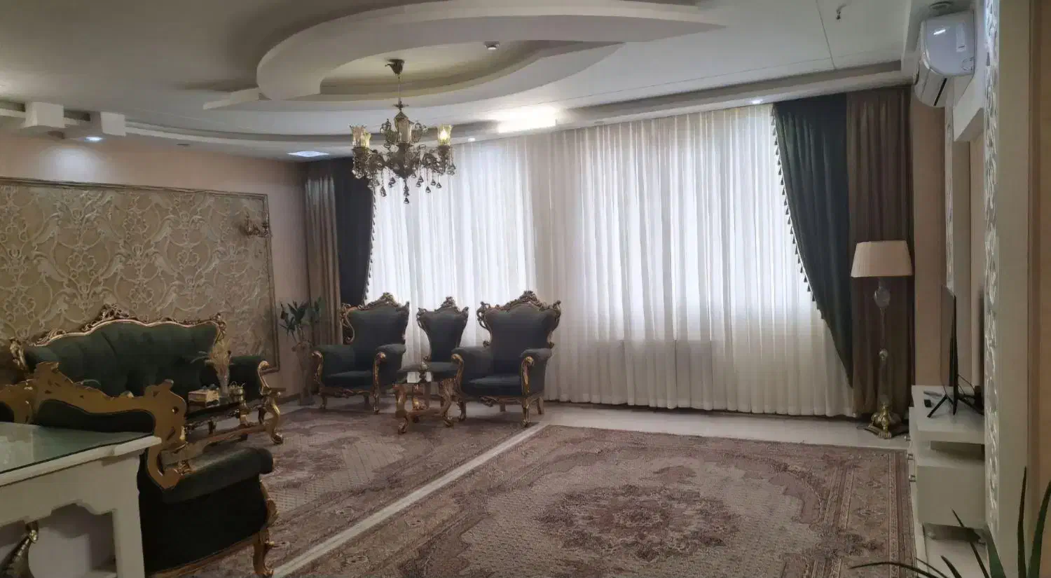 آپارتمان ۱۱۷متری/دو خواب/واقع در خیابان یاران|فروش آپارتمان|مشهد, هفده شهریور|دیوار