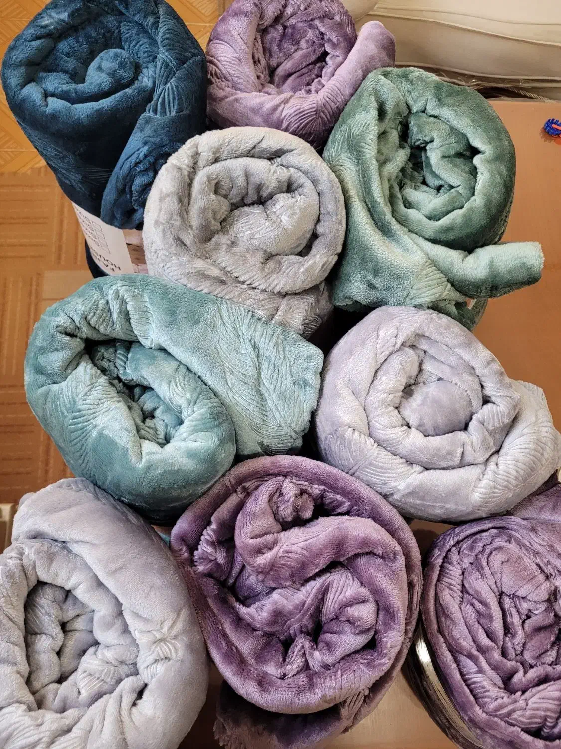 پتو مسافرتی دو نفره گرم بالا|رختخواب، بالش، پتو|شیراز, احمدآباد|دیوار