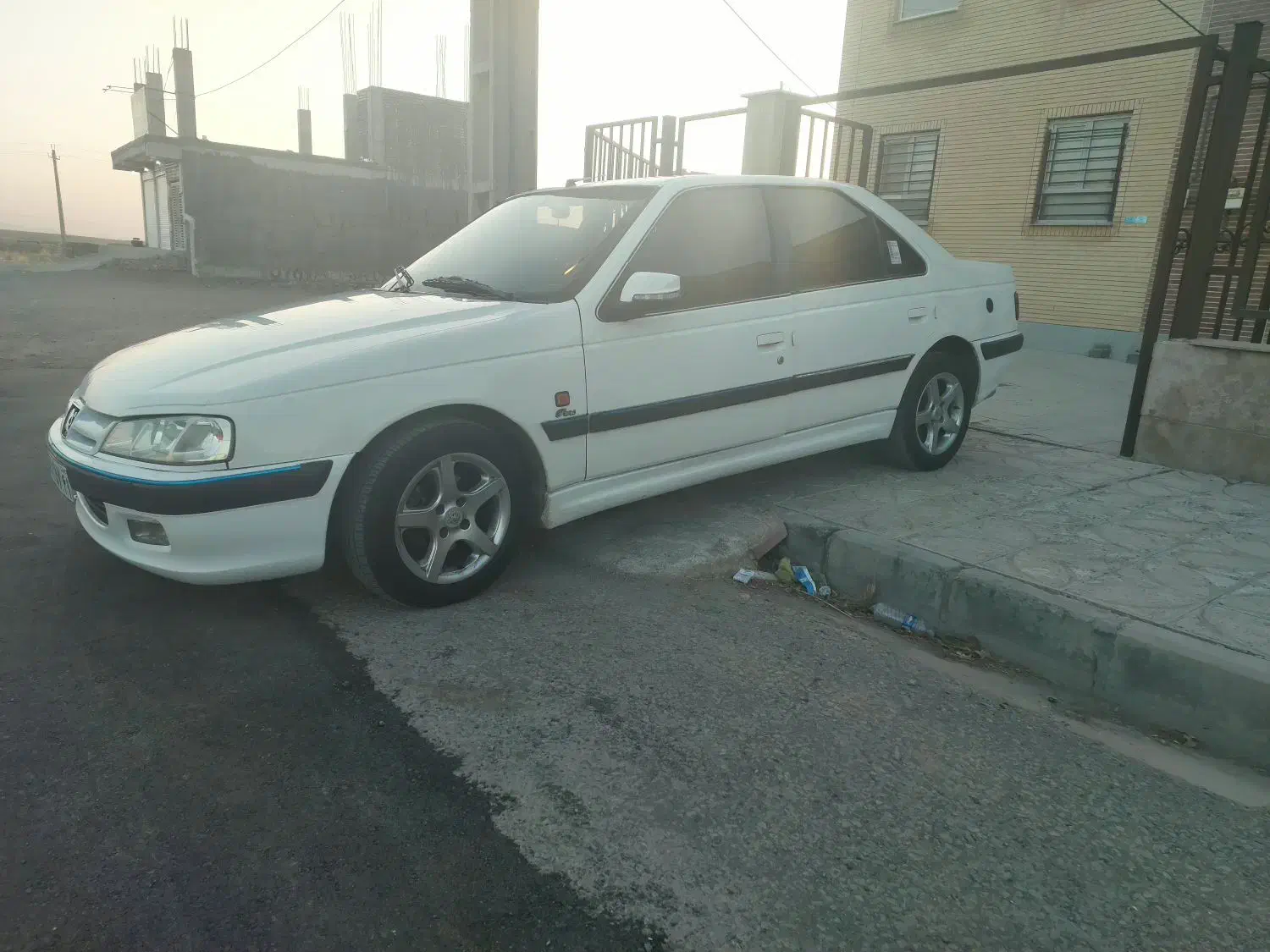 پژو پارس|خودرو سواری و وانت|سلفچگان, |دیوار