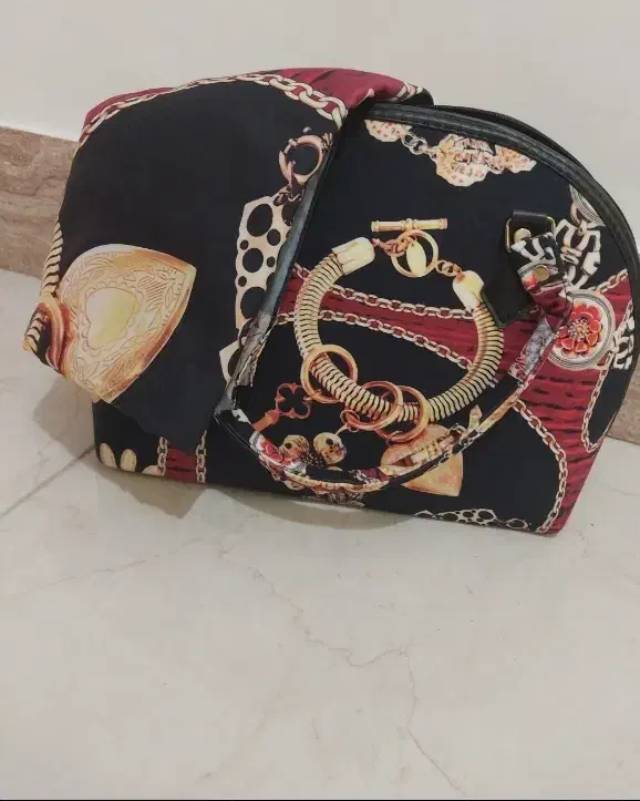 کیف و روسری|کیف، کفش، کمربند|نجف‌آباد, یزدانشهر|دیوار