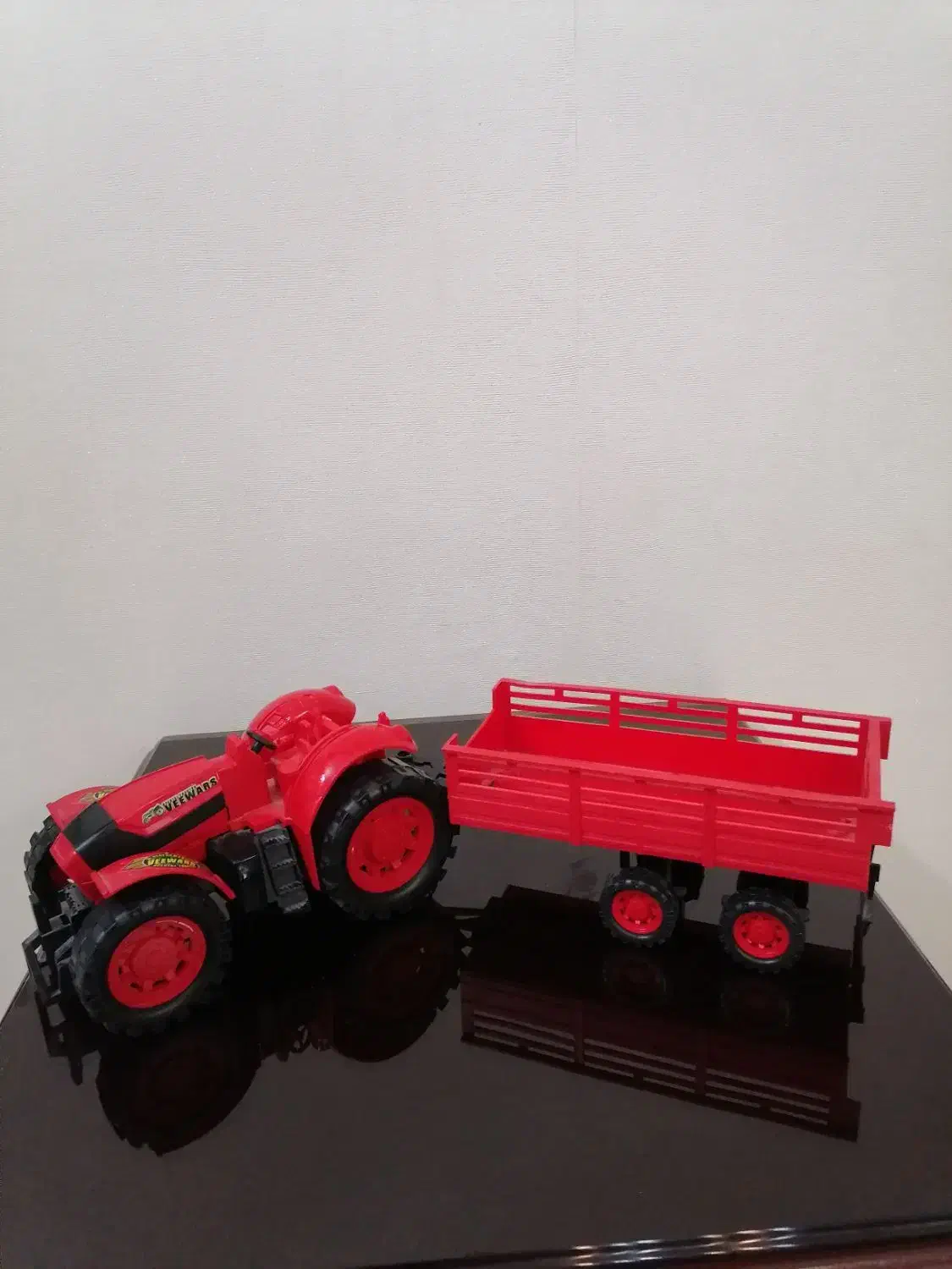 تراکتور اسباب بازی|اسباببازی|قم, پردیسان|دیوار