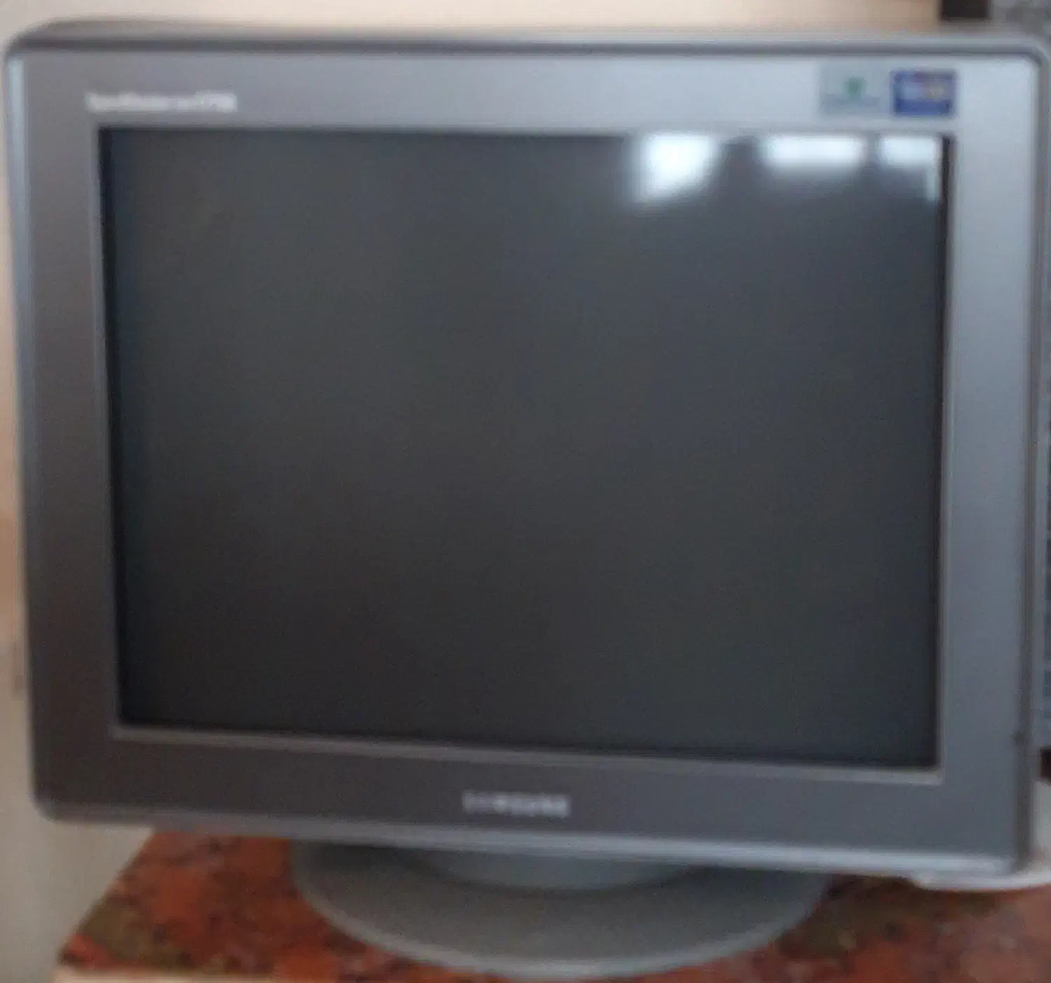 مانیتور رایانه رومیزی سامسونگ|قطعات و لوازم جانبی رایانه|کرمانشاه, |دیوار