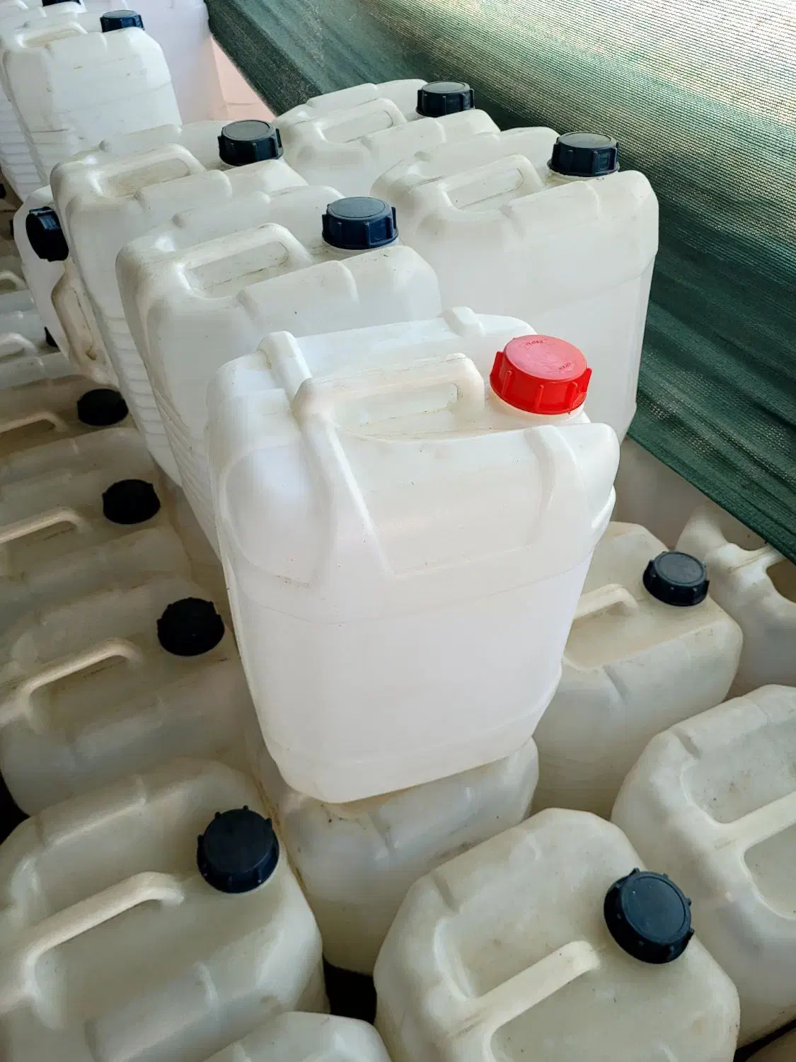 دبه بیست لیتری ۲۰لیتری|ظروف نگهدارنده، پلاستیکی، یکبارمصرف|خمینیشهر, |دیوار