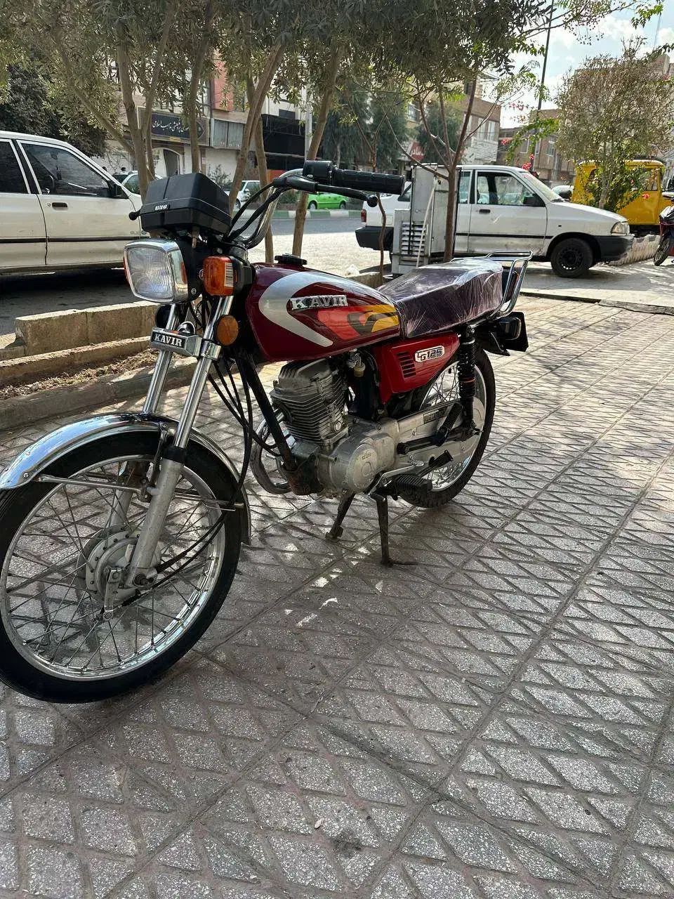 موتور هوندا سریر|موتورسیکلت|قم, بکایی|دیوار