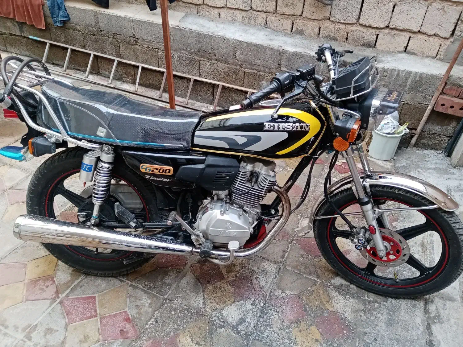 موتور سیکلت 200cc احسان|موتورسیکلت|سقز, |دیوار