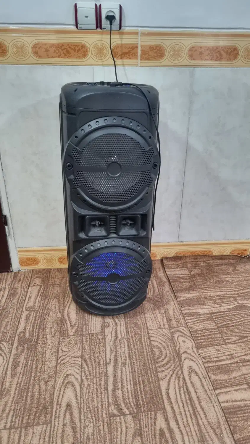 اسپیکر فلشخور بلوتوث دار|سیستم صوتی خانگی|همدان, |دیوار