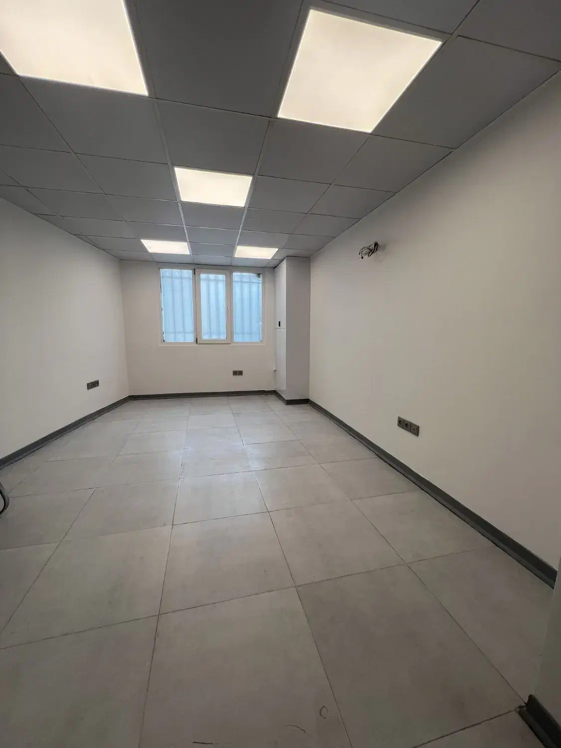 واحد ۶۰ متری محدوده نیاوران|اجارهٔ دفتر کار، اتاق اداری، مطب|تهران, کامرانیه|دیوار