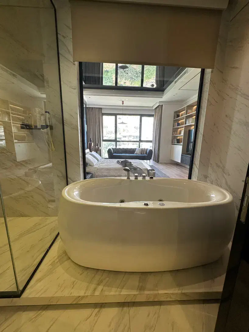 ۳۸۰متر مدرن+۳۰متر تراس ویوو شهر و باغ