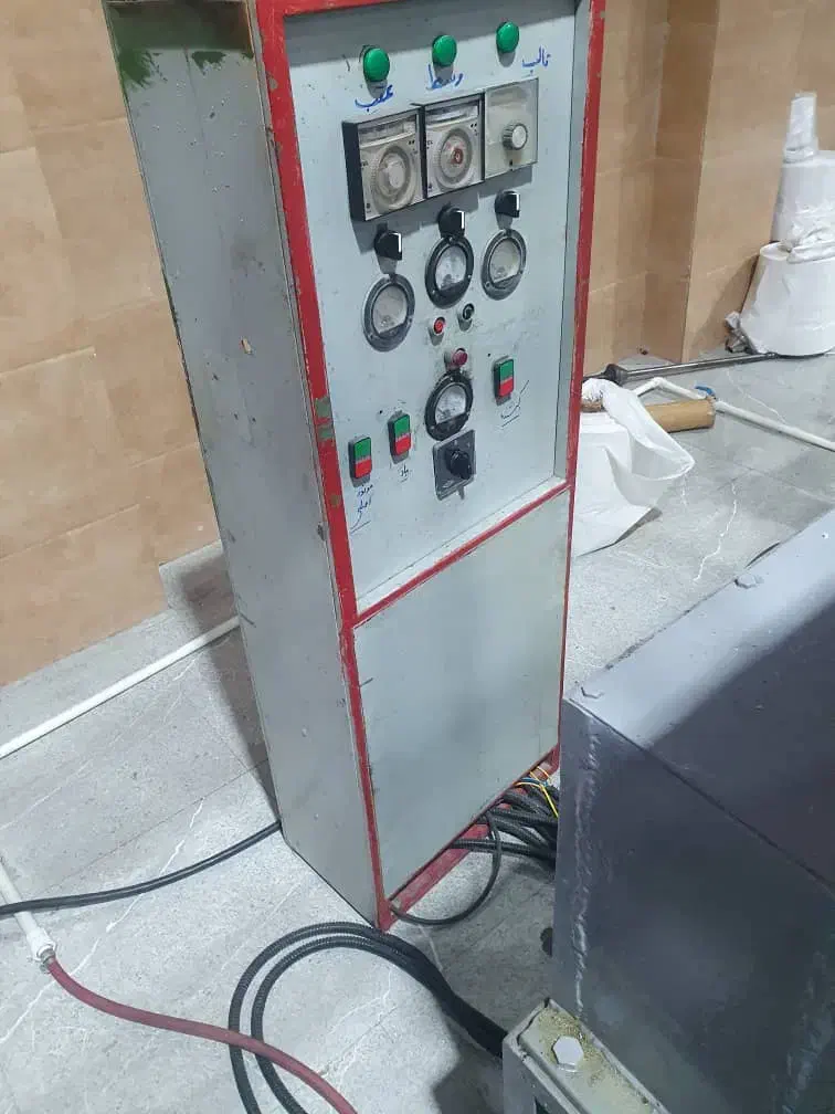 دستگاه تولید نایلون ونایلکس. ایرانی|ماشینآلات صنعتی|رشت, چله خانه|دیوار