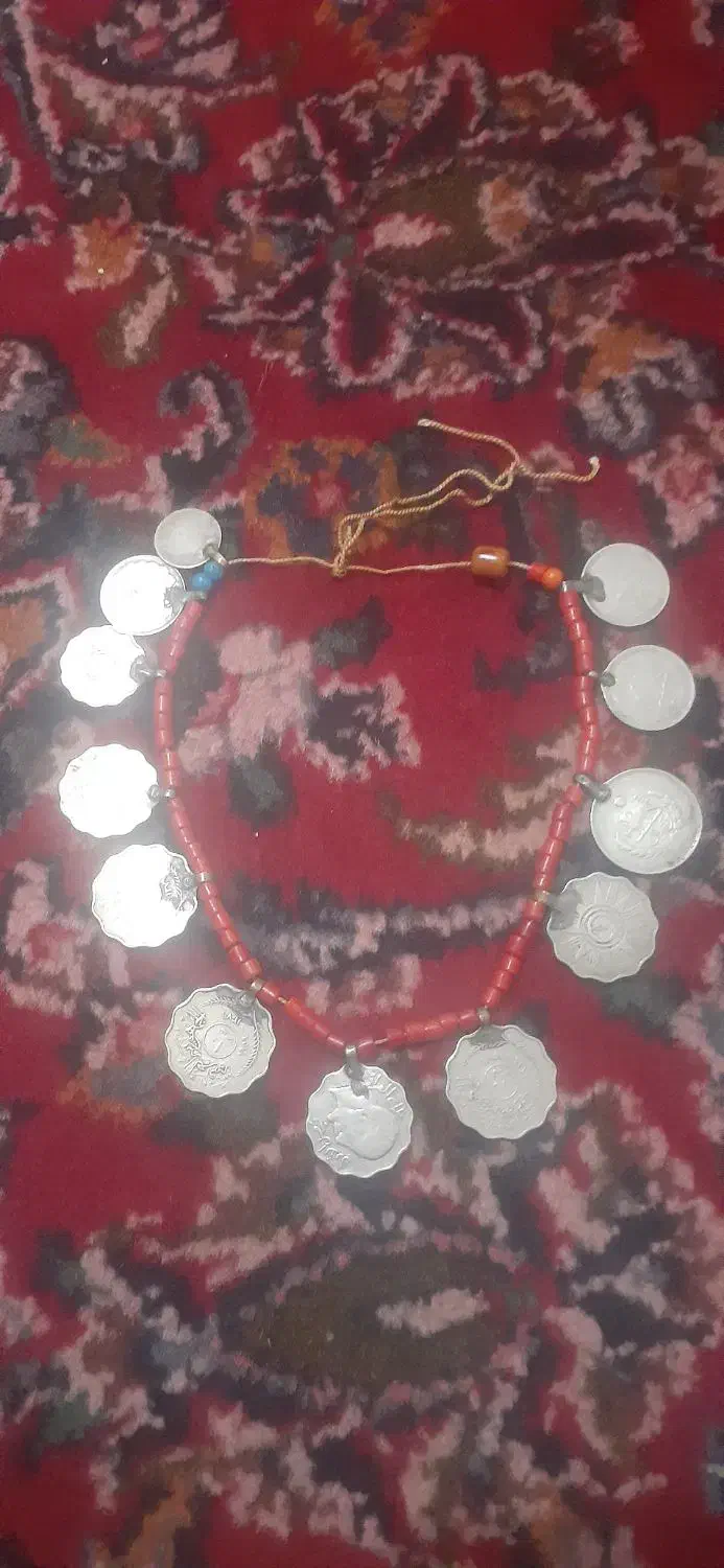 عتیقه جات|کلکسیون اشیاء عتیقه|بناب, |دیوار