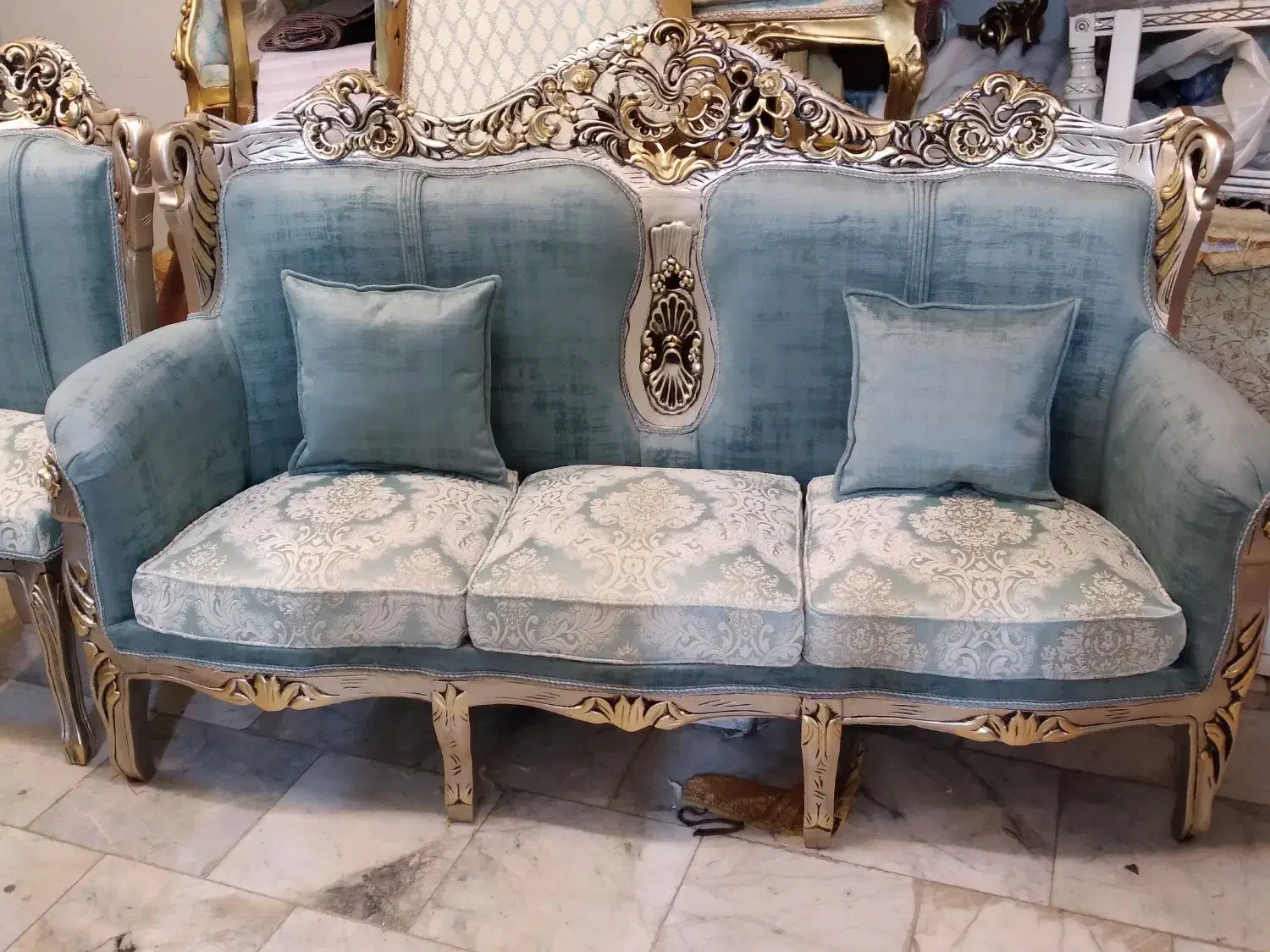 تعمیر مبلمان رسولی|خدمات پیشه و مهارت|زنجان, |دیوار