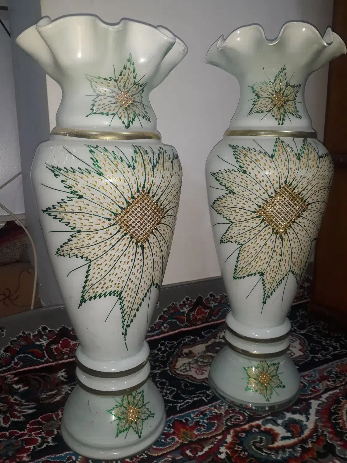 گلدان بلور|صنایع دستی و سایر لوازم تزئینی|آبپخش, |دیوار