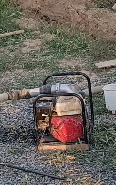 پمپ آب بنزینی|اشیا|اراک, |دیوار