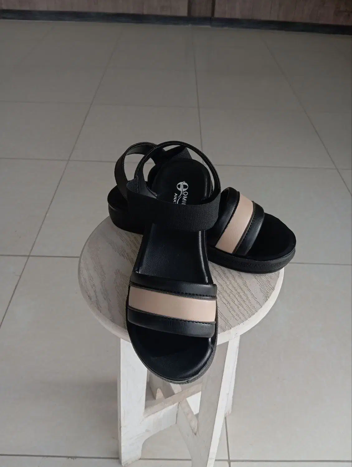 کفش پاندا|کیف، کفش، کمربند|شوشتر, |دیوار