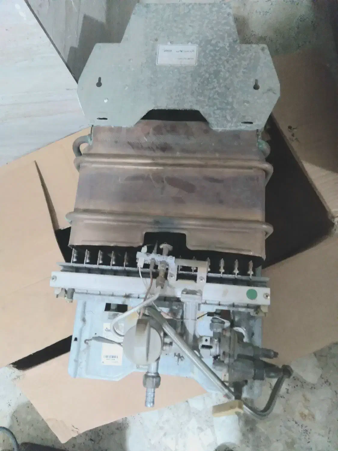 طرح تعویض ابگرمکن کهنه وخراب با نو بوتان فقط ۹۵۰۰|آبگرمکن، پکیج، شوفاژ|رشت, توشیبا|دیوار