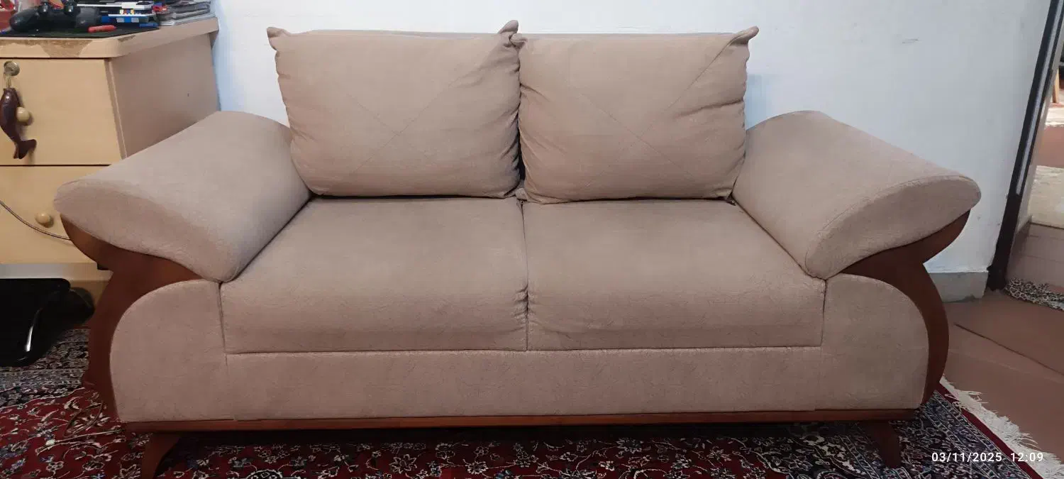 کاناپه و میز زیر ال سی دی|مبلمان خانگی و میز عسلی|دوگنبدان, |دیوار