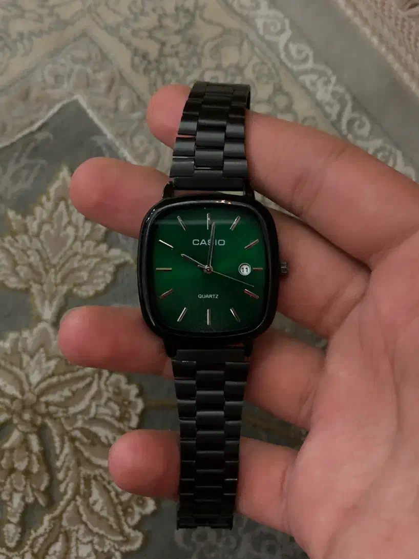 سه تا ساعت زیر قیمت فروش فوری|ساعت|اصفهان, سروستان|دیوار