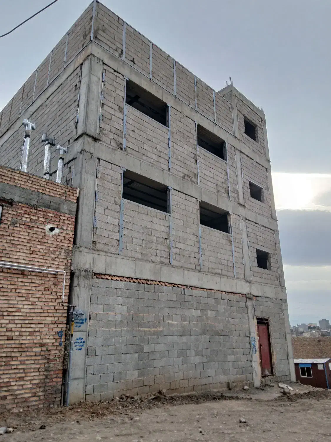 نیازمندارماتوربندوقالب بند درمعدن سونگون|استخدام معماری، عمران و ساختمانی|ورزقان, |دیوار