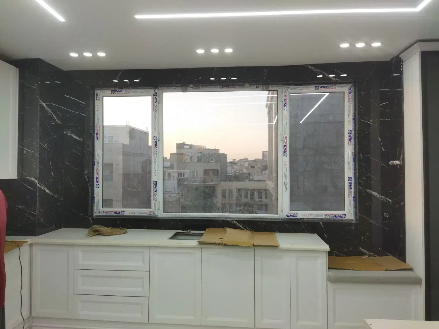 به یه شاگرد کاشی ونما کاری|استخدام معماری، عمران و ساختمانی|میانه, |دیوار