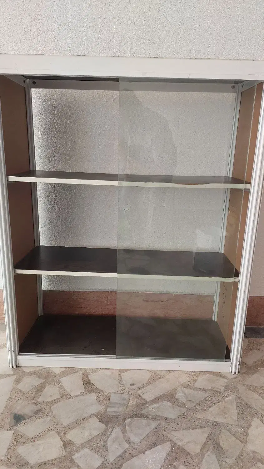 کتابخانه/ جا کتابی|کتابخانه، شلف، قفسه‌های دیواری|رشت, استادسرا|دیوار