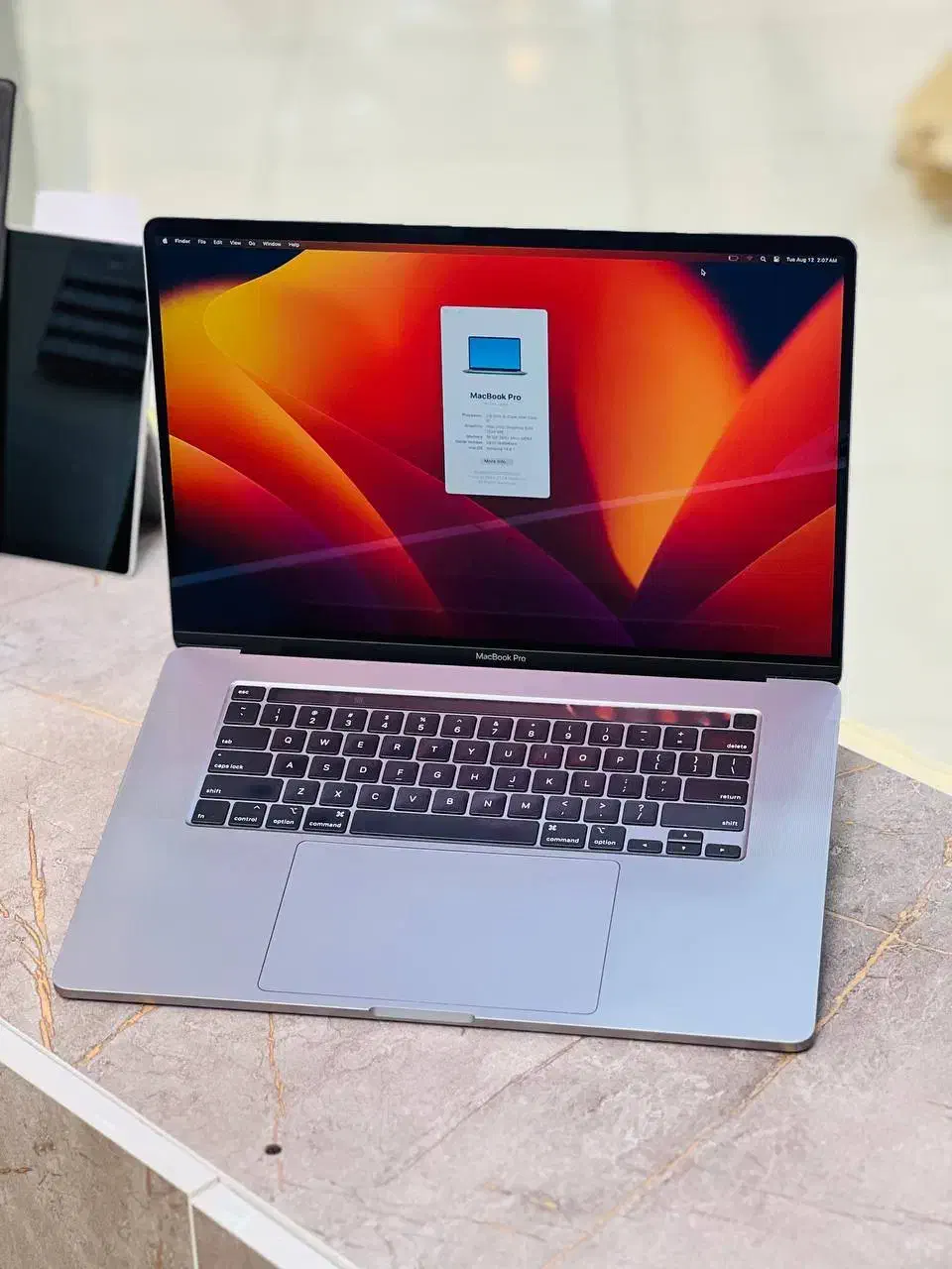 macbook pro 2019 تاچ بار و گرافیکی|رایانه همراه|گنبد کاووس, |دیوار