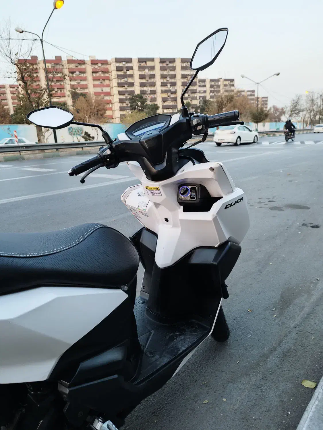 طرح کلیک اپ ۱۷۰/هوندا/واریو|موتورسیکلت|تهران, میدان ولیعصر|دیوار