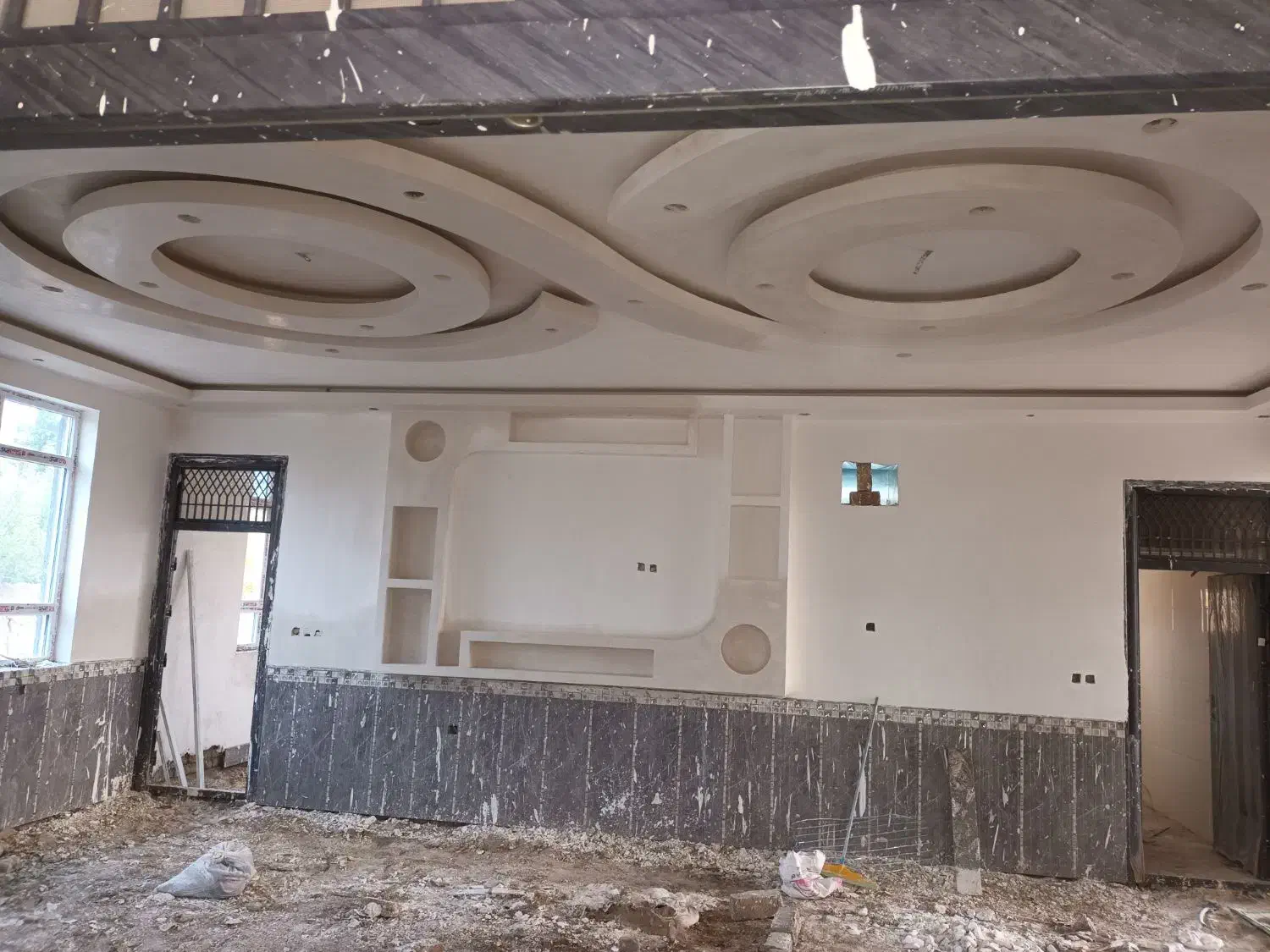 گچ کاری وابزار زنی|خدمات پیشه و مهارت|اسلام‌شهر, صادقیه|دیوار