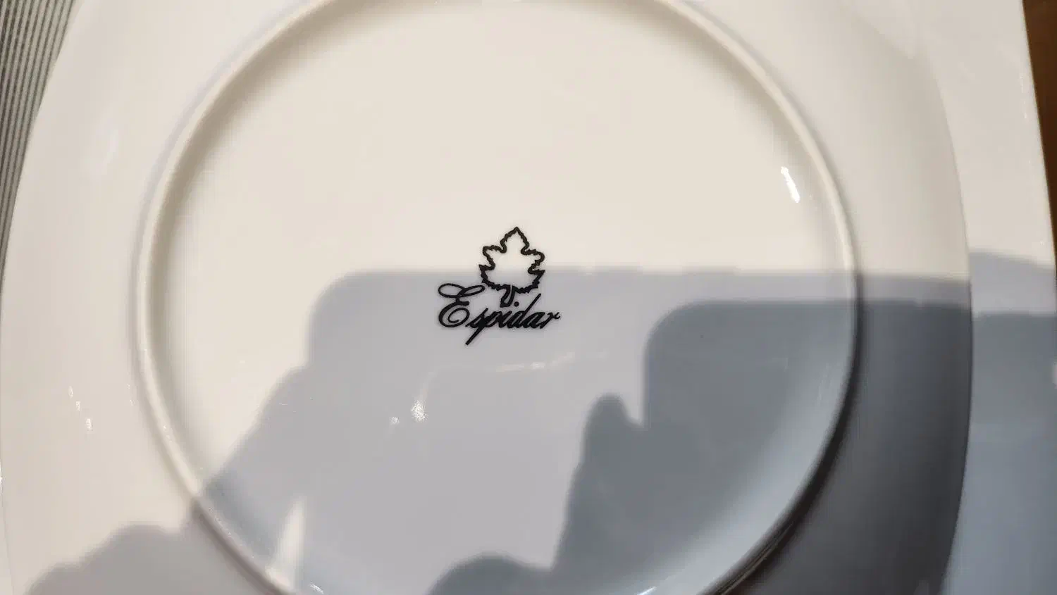 سرویس چینی|سرویس روتختی|کیش, |دیوار