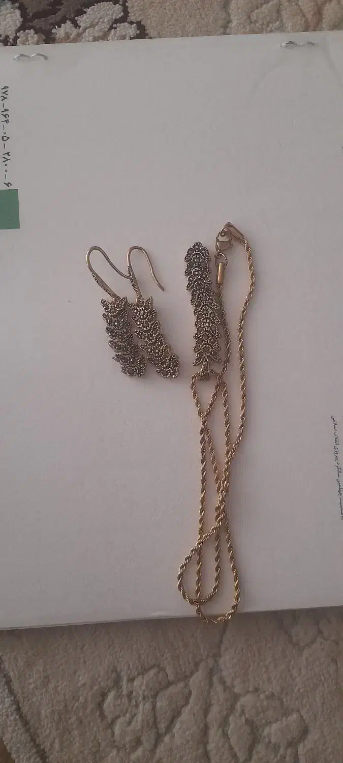 گوشواره و گردنبند رنگ ثابت|بدلیجات|کوهدشت, |دیوار