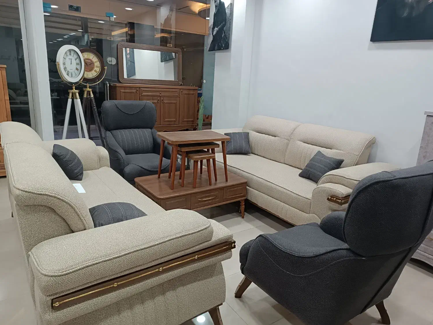 مبل راحتی 39900|مبلمان خانگی و میز عسلی|قشم, |دیوار