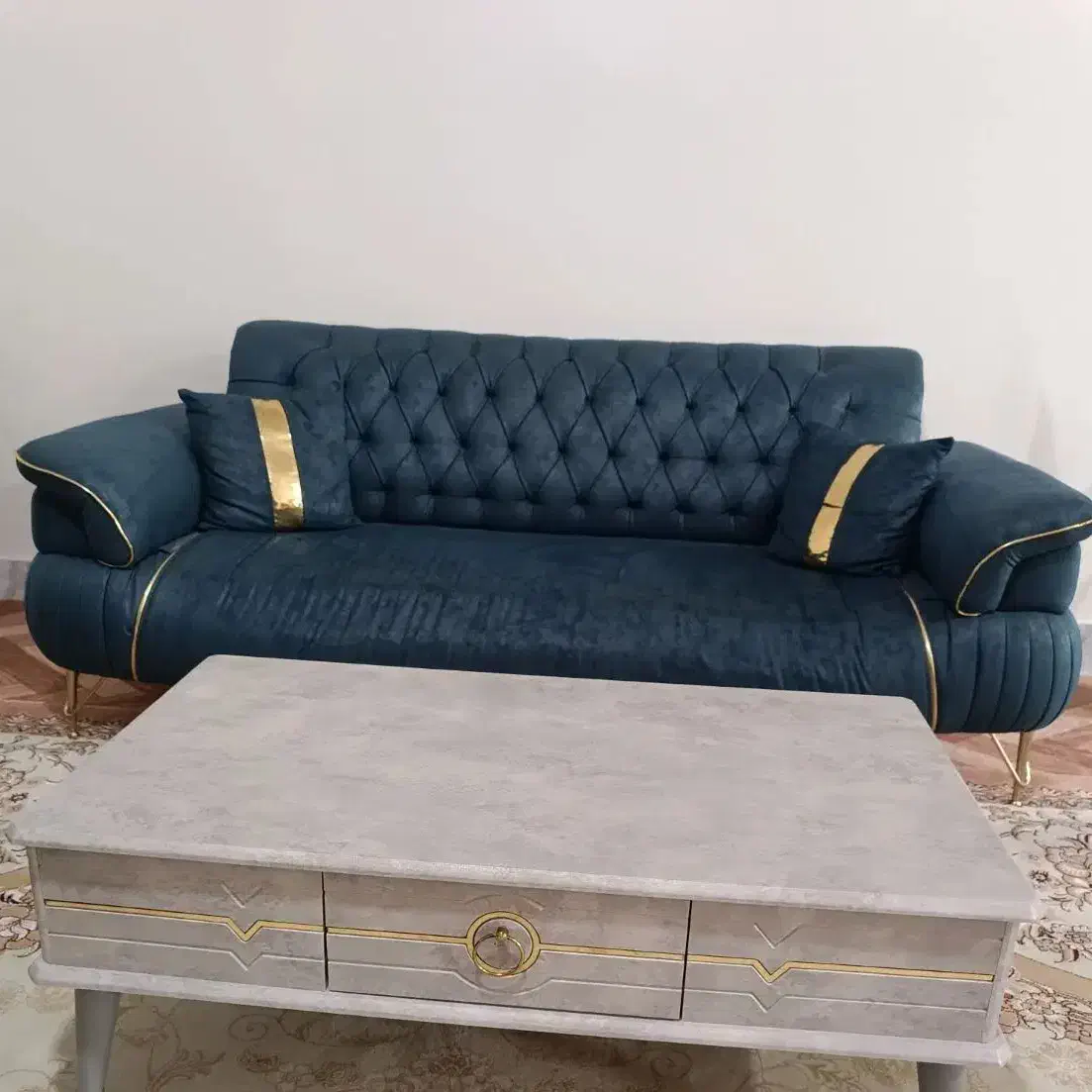 مبلمان|مبلمان خانگی و میز عسلی|فاروج, |دیوار