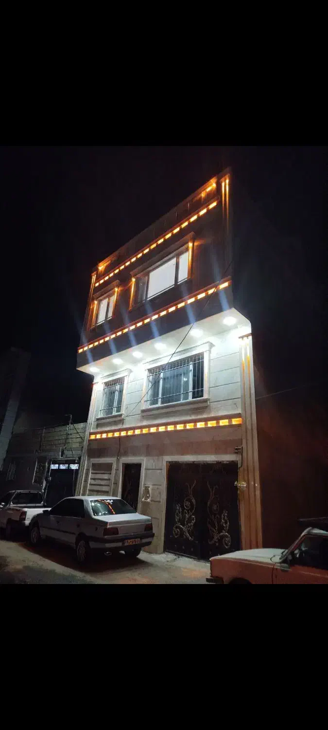 دوطبقه رو پیلوت جنوبی طبقه اول|فروش آپارتمان|اقبالیه, |دیوار