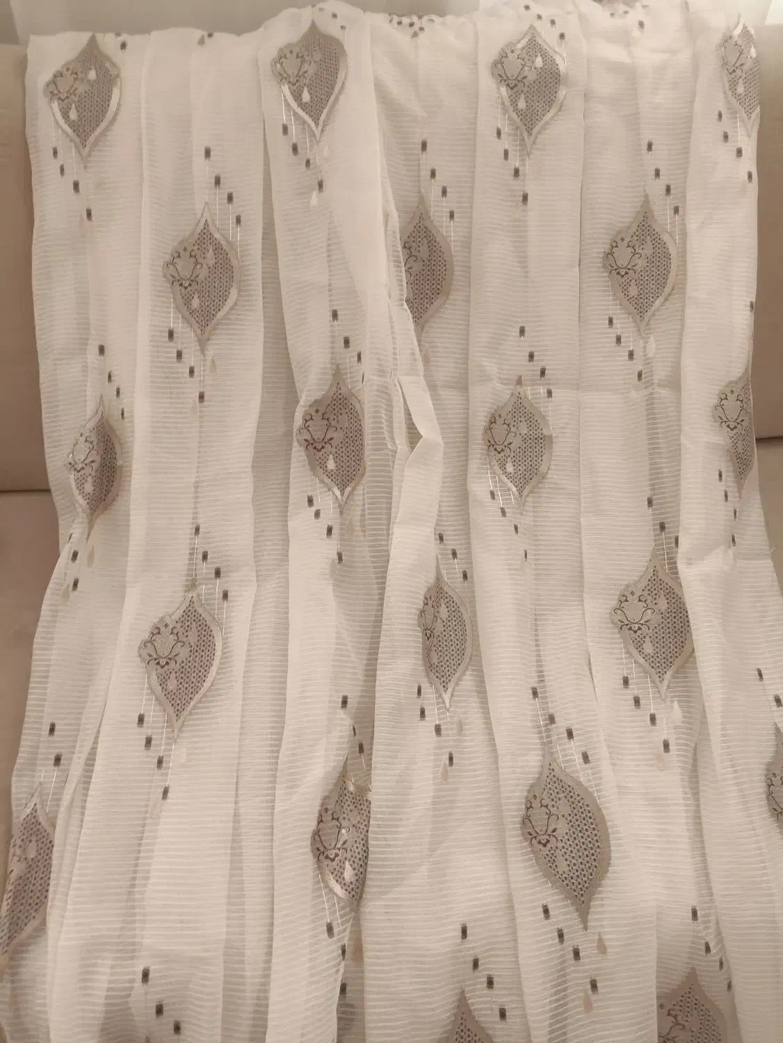 پرده|پرده، رانر، رومیزی|تهران, دهکده المپیک|دیوار