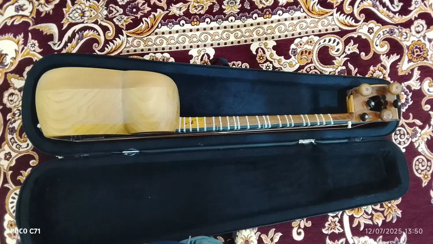 تار آذری، تار|سازهای سنتی|تبریز, |دیوار